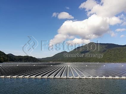 плавающая панель солнечных батарей