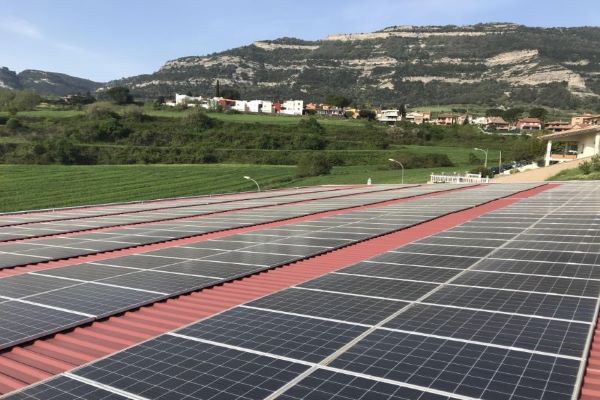 fastensolar обеспечивает солнечные стойки для известной компании в Бразилии